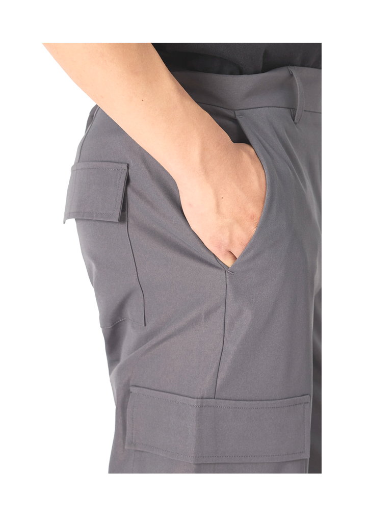 Komfortz 6 Pocket Cargo trouser Closeup.png